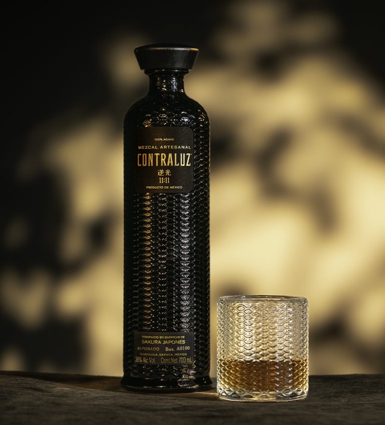 Contraluz 11_11_Frontale bicchiere