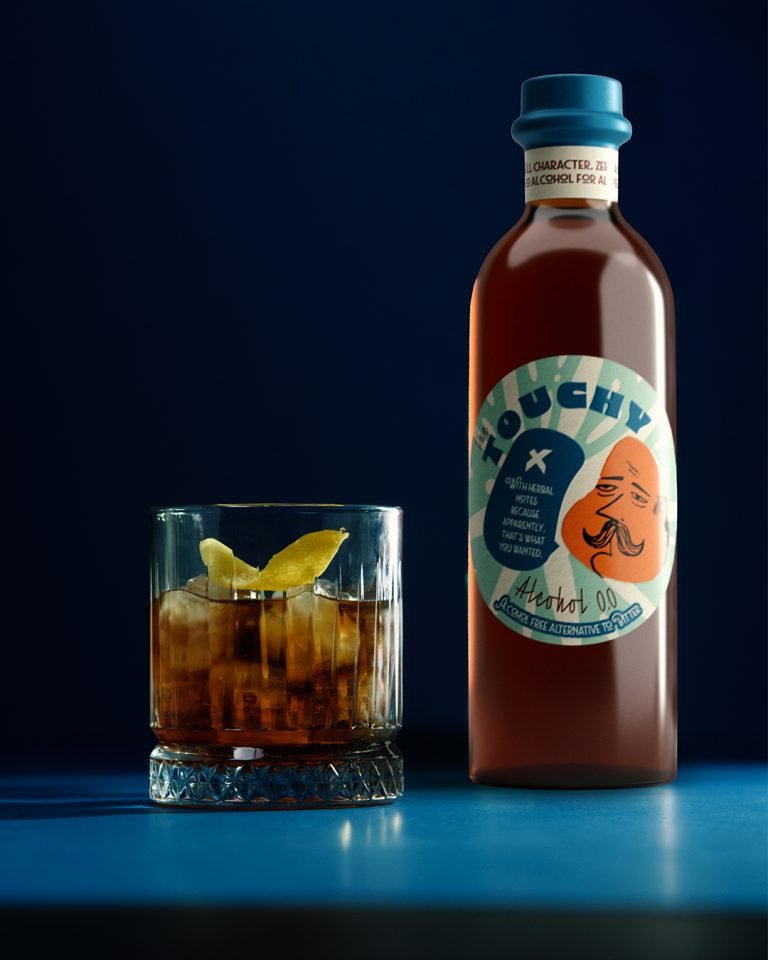 The Touchy, Amaro Alcohol Free Nexus con bicchiere