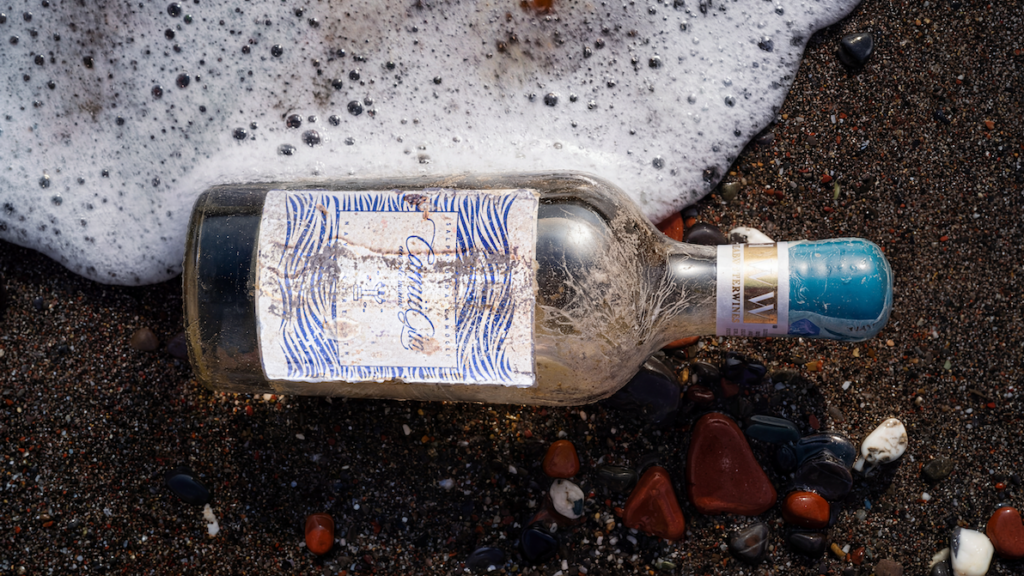 Camugin Underwater Navy Strength gin affinato sott’acqua Portofino